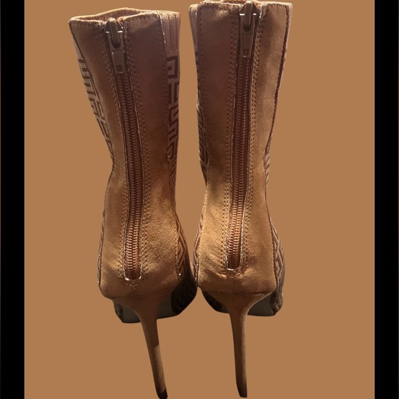 Rouge Geometric Stiletto Ankle Boot - Size 10 - Picture 6 of 12